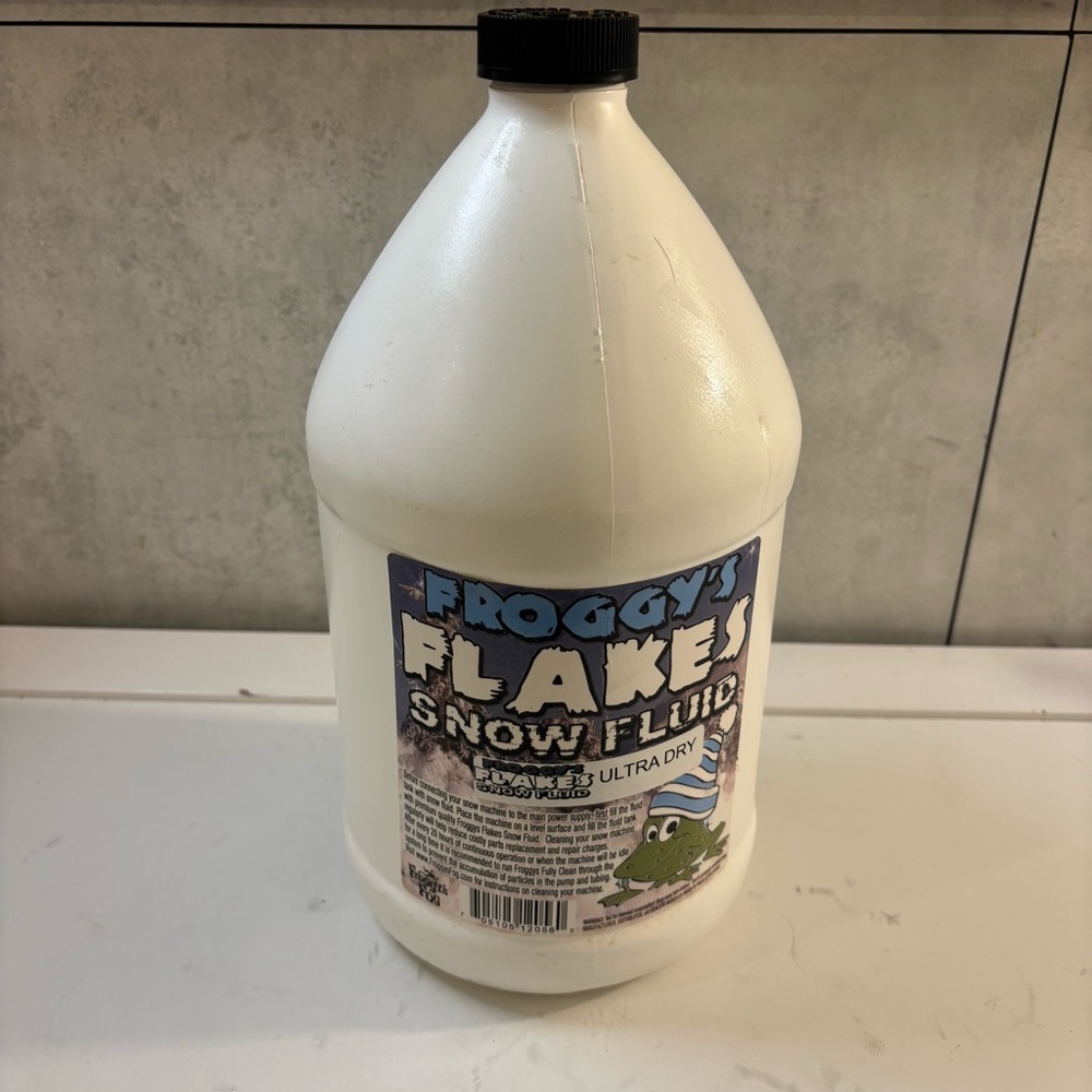 Flakes Snow Fluid - White